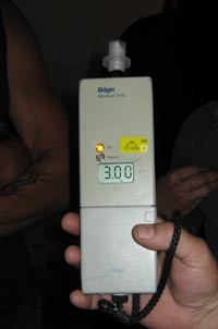 Slika //alkotest01.jpg